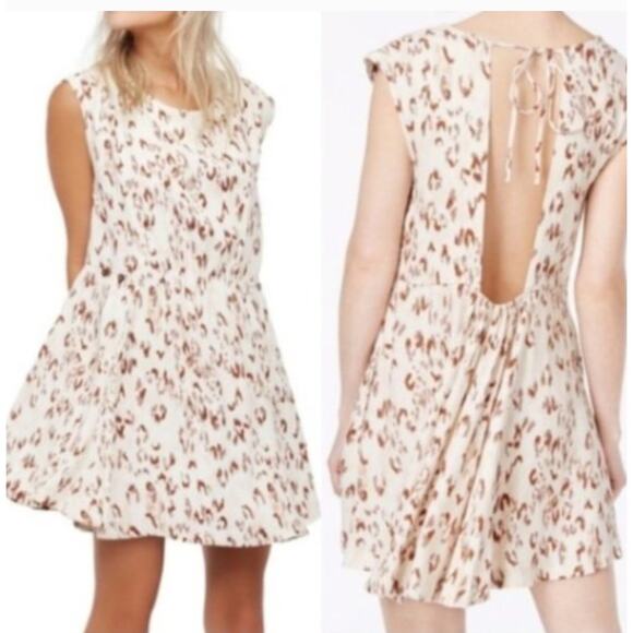 NWT Free People Printed Mini Short Dress Ivory Combo Medium Open Back Summer - Picture 1 of 10